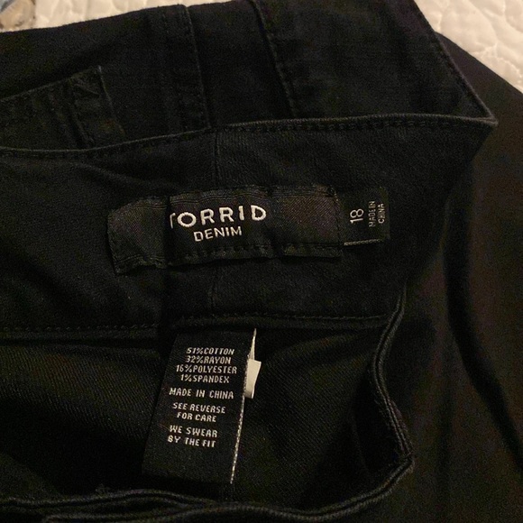 Torrid Pants 👖 - Picture 7 of 7